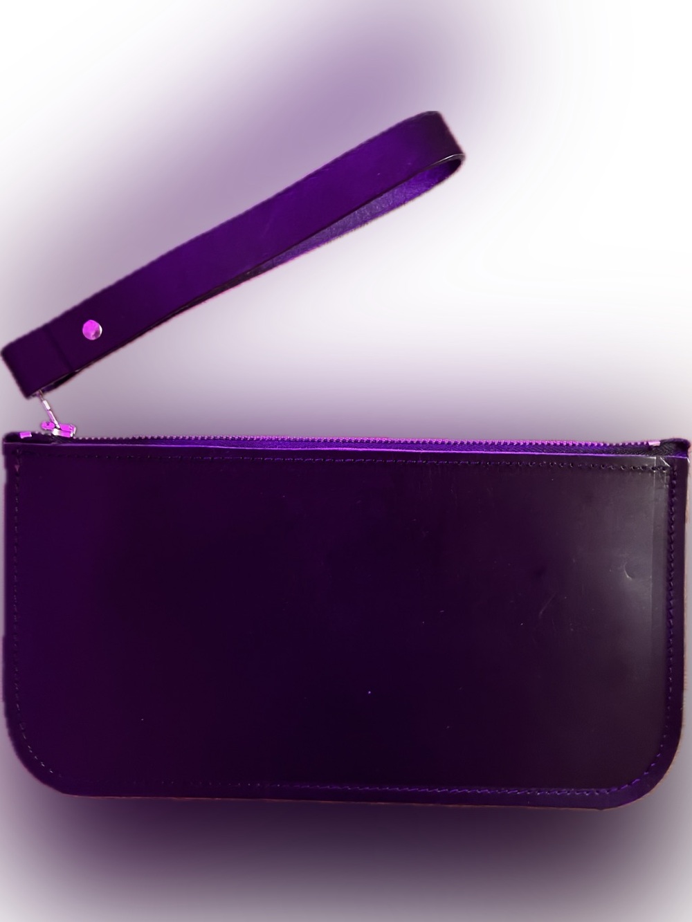 Classic Black Leather Wristlet Clutch - Minimal Everyday Carry
